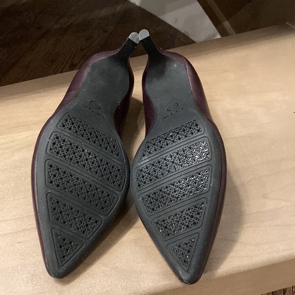 GEOX pointed toe pumps NWOT - Picture 8 of 8